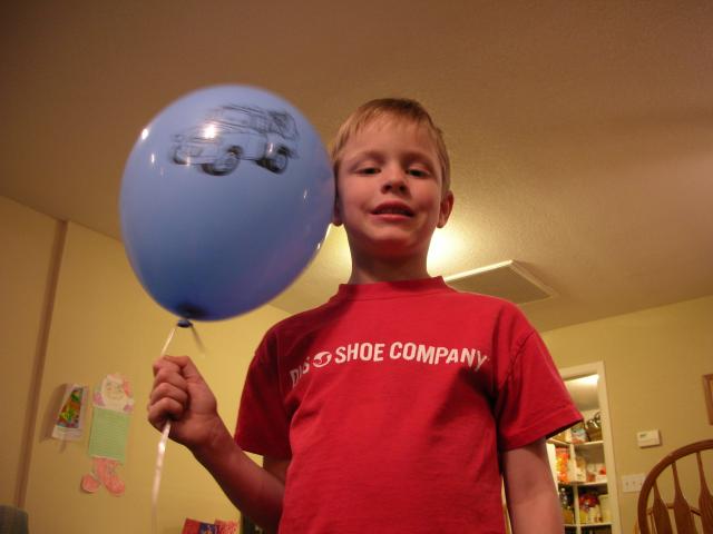 Behold, Birthday-Balloon-Bubble-Boy "Be'eth" on Blog...