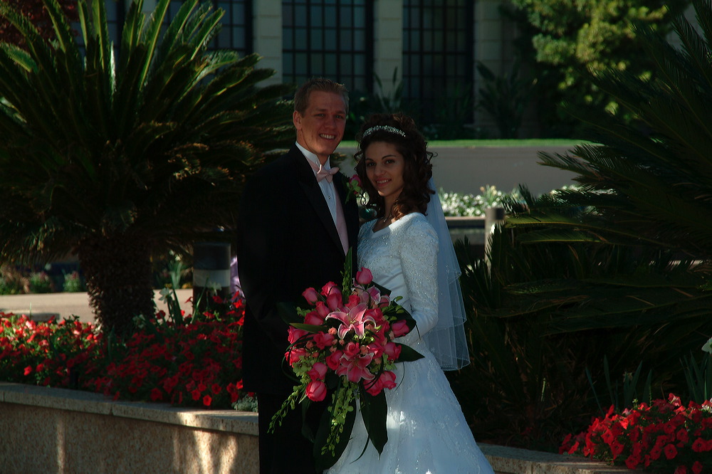 elizabeth_joe_128.jpg
