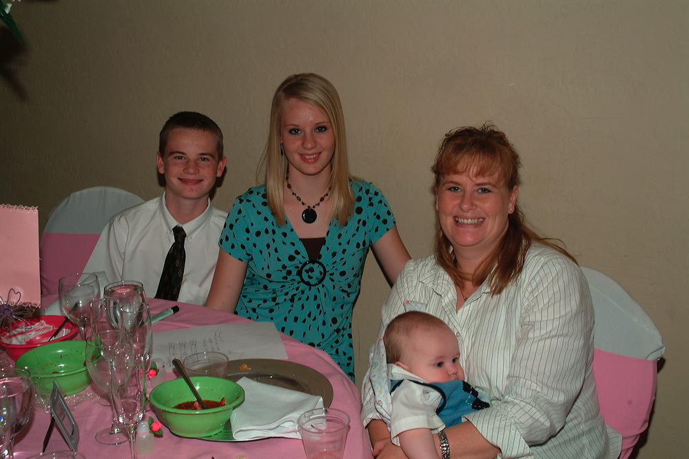 elizabeth_joe_240.jpg