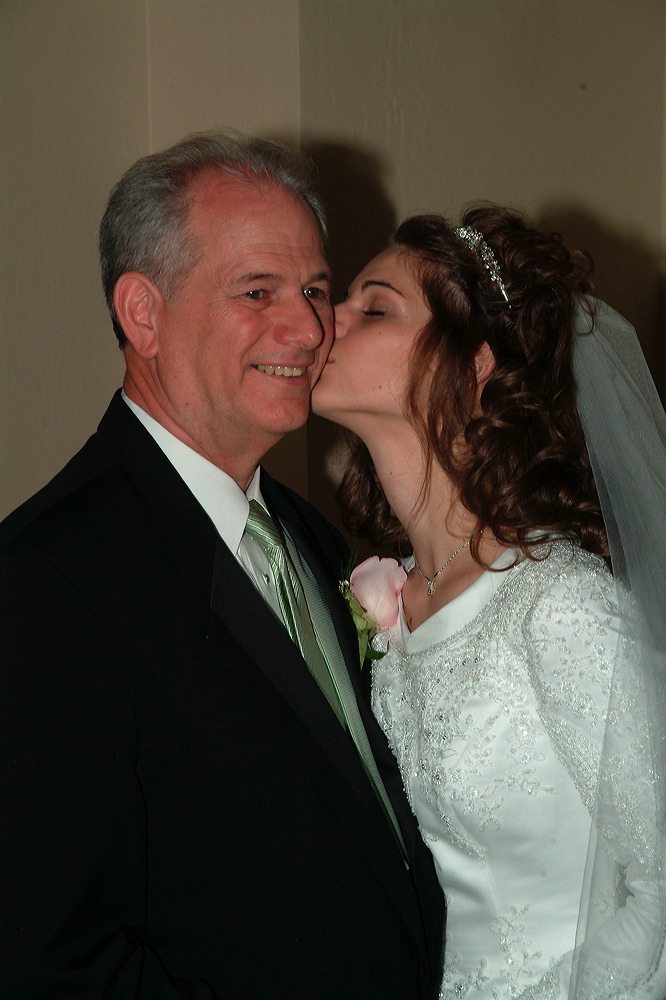 elizabeth_joe_325.jpg