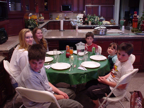 little_people_table