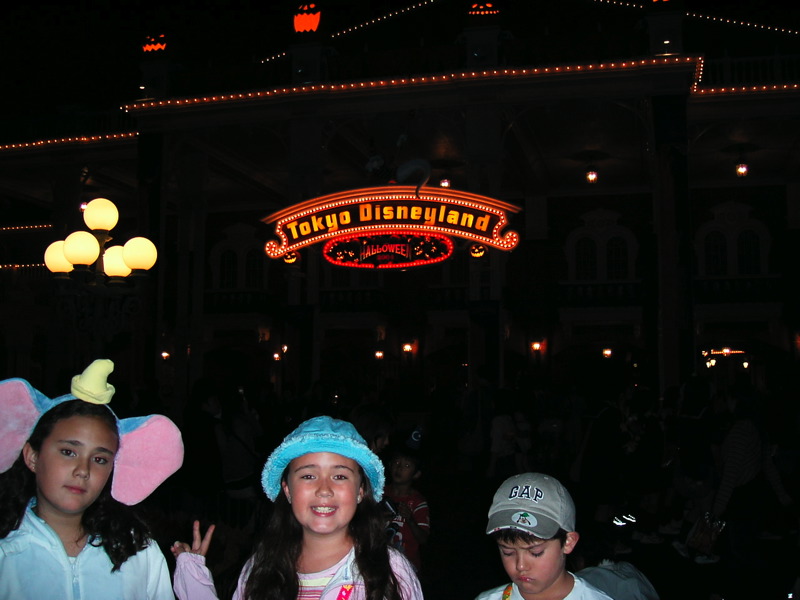 kids_disney_sign.jpg