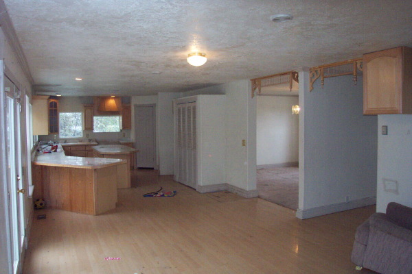 kitchenfromfamilyroom